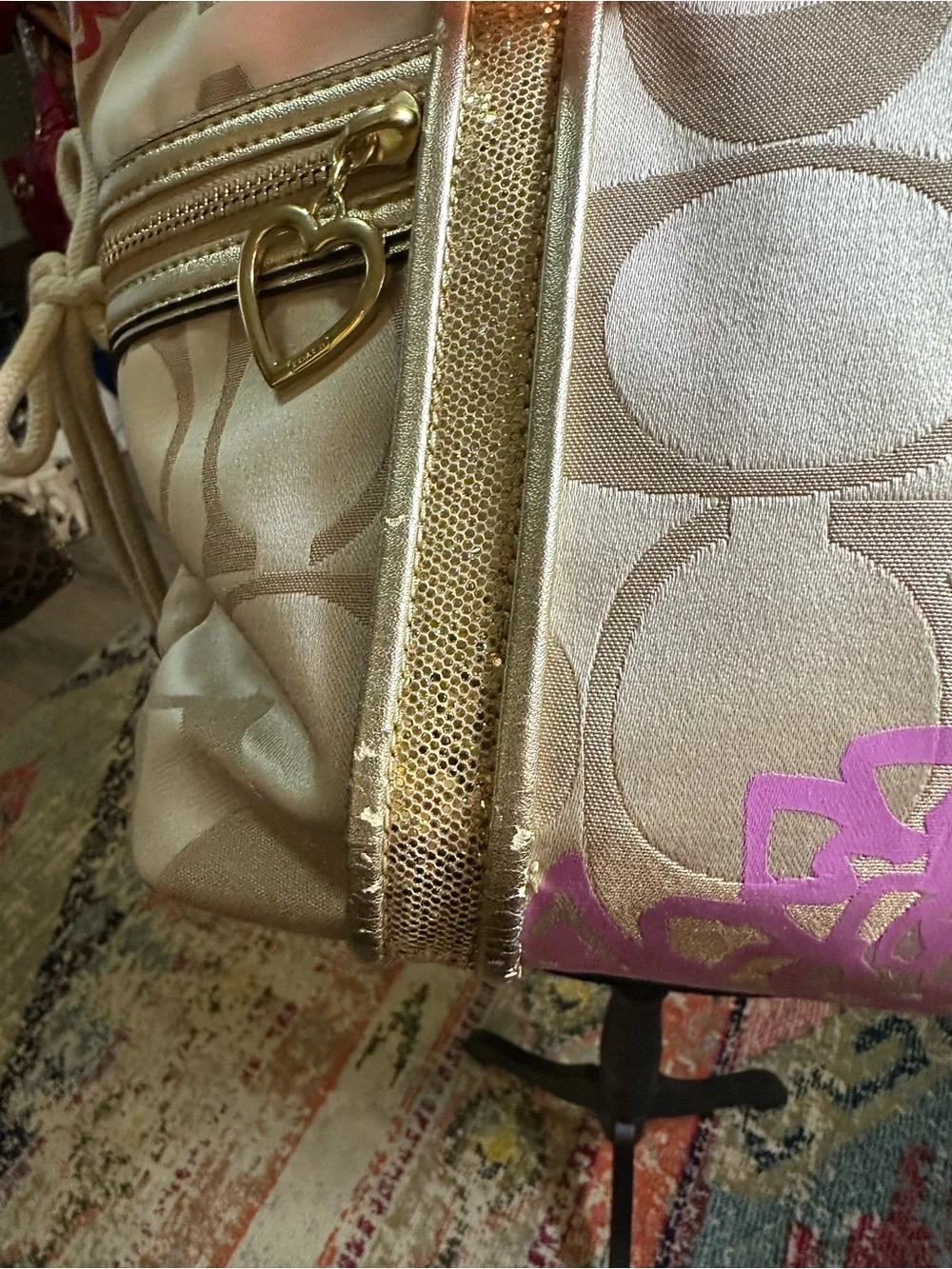 Coach Poppy Daisy Appliqué Signature Tote - Picture 8 of 16